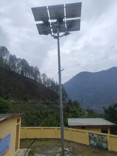 18W High Mast Solar LED Light - Image 4